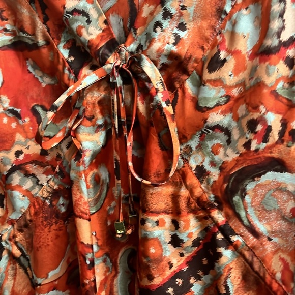 MICHAEL Michael Kors Vibrant Orange Paisley XS XP Top EUC - Picture 8 of 9